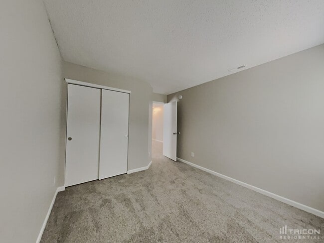 Building Photo - 10948 Sweetsen Rd