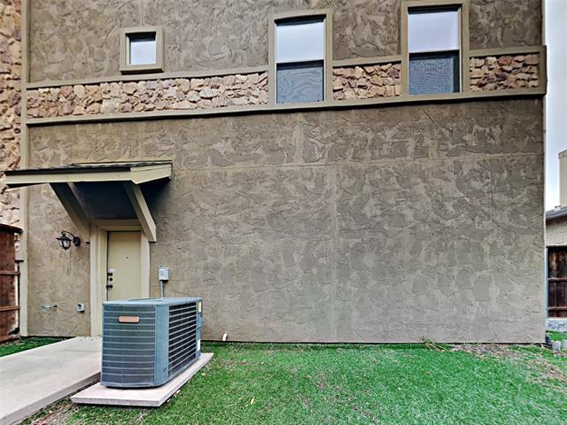 Building Photo - 1529 Sienna Ct