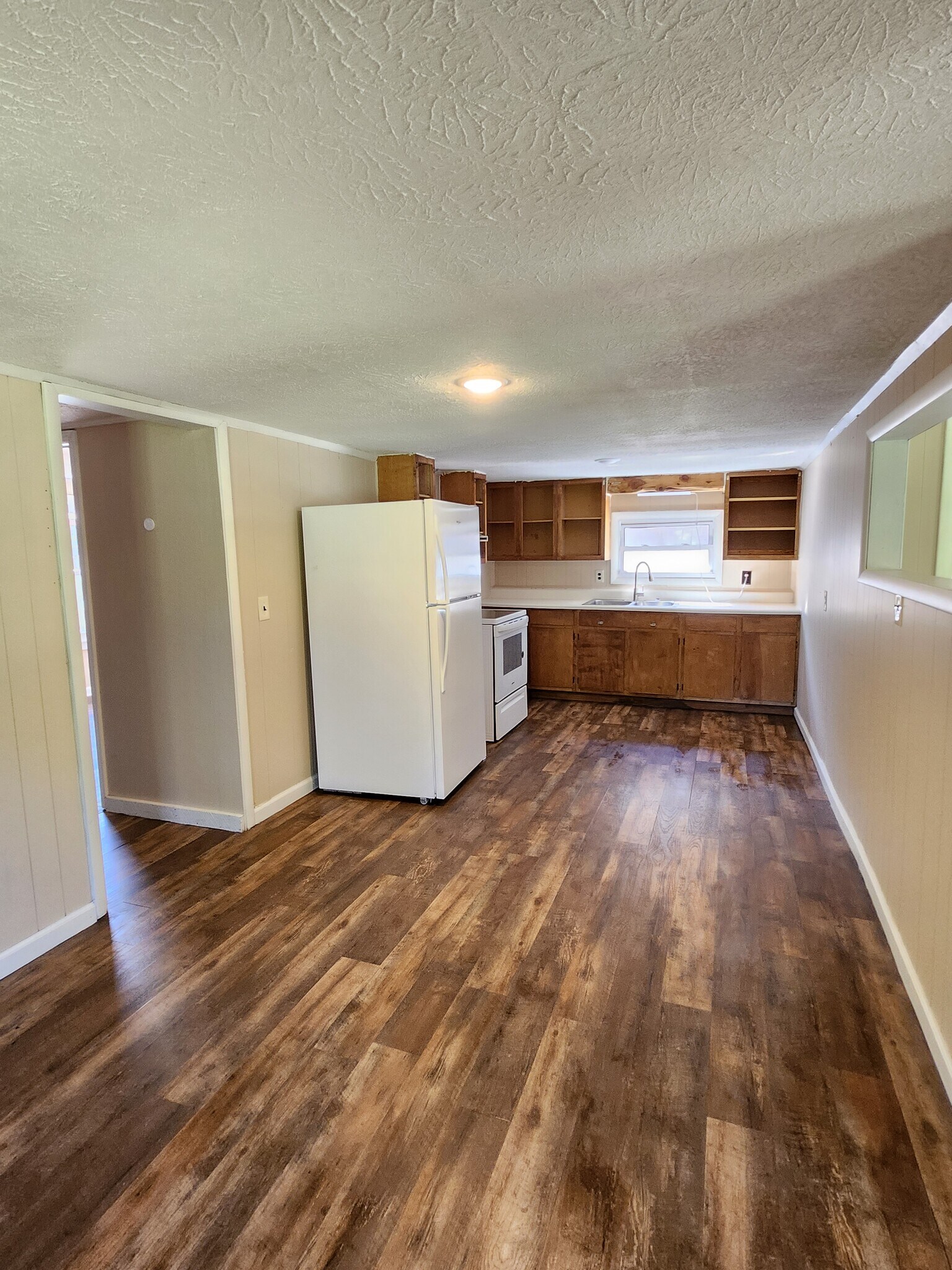 Building Photo - 517 Lattie Miller Rd