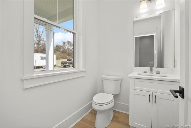 Building Photo - 2 Argento Ln