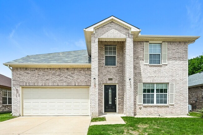 Building Photo - 10108 Chapel Oak Trail