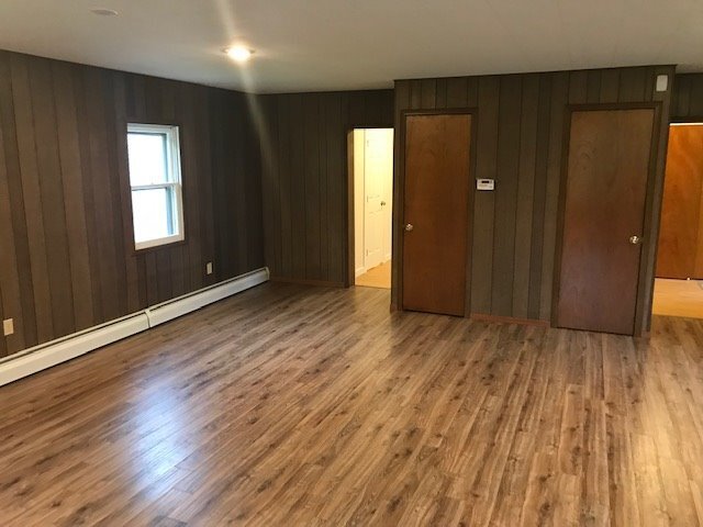 Building Photo - $1700 Farmhouse Palmyra 4 bedroom 1.5 bath