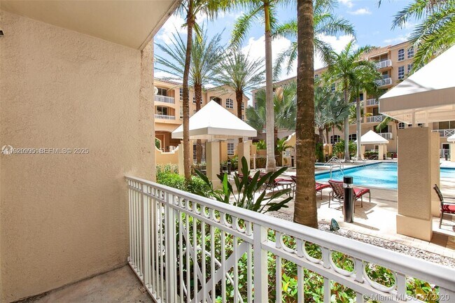 Building Photo - 3001 NE 185th St