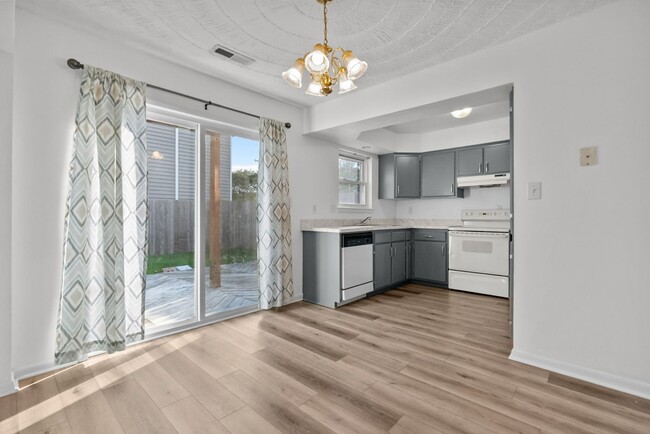 Building Photo - House for Rent in Virginia Beach!