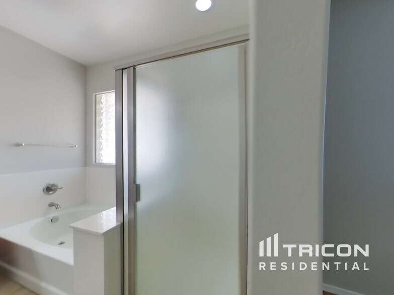 Building Photo - 28371 N Cactus Flower Cir
