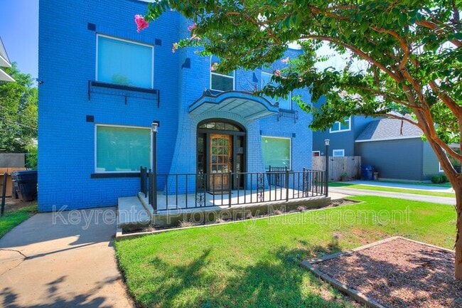 Building Photo - 1308 NW 16th St