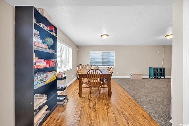Building Photo - 225 Hansen Ridge Dr