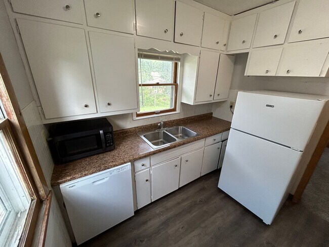 Building Photo - 3516 N 47th Ave
