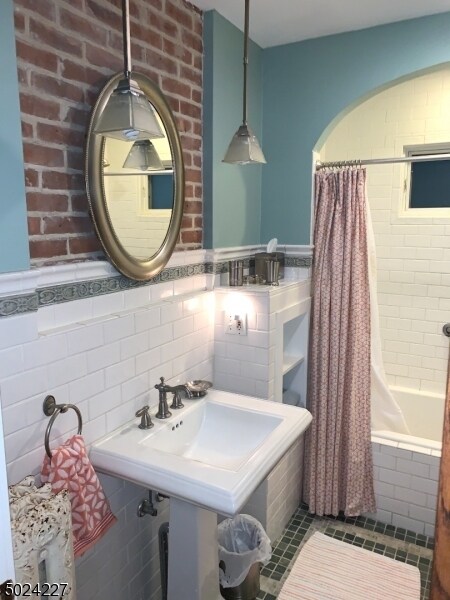 Building Photo - 36 Burnet St