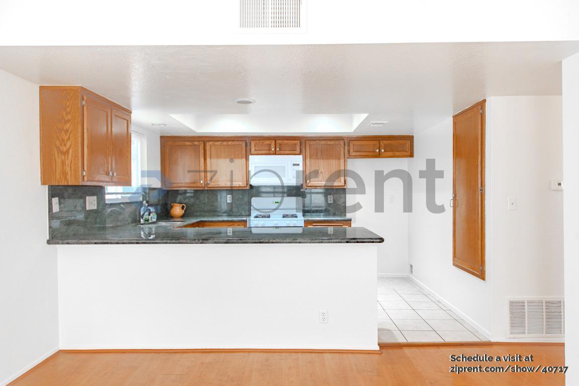 Building Photo - 2740 Gramercy Ave