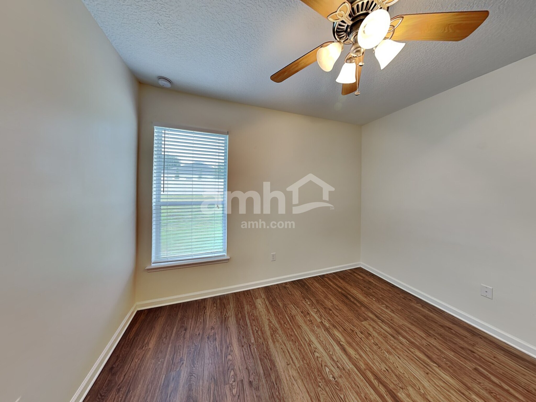 Building Photo - 2532 Creekfront Dr