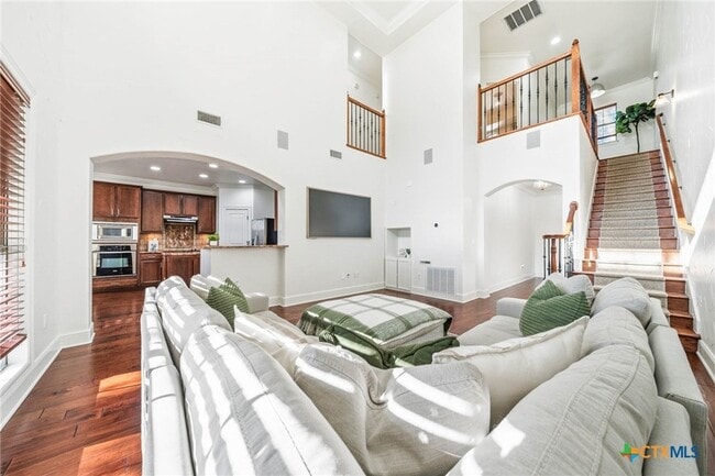 Building Photo - 3107 Sweetwater Cove