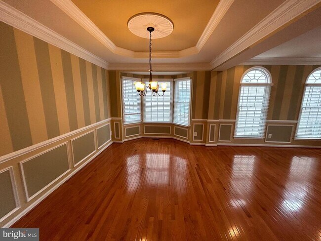 Building Photo - 42650 Nations St