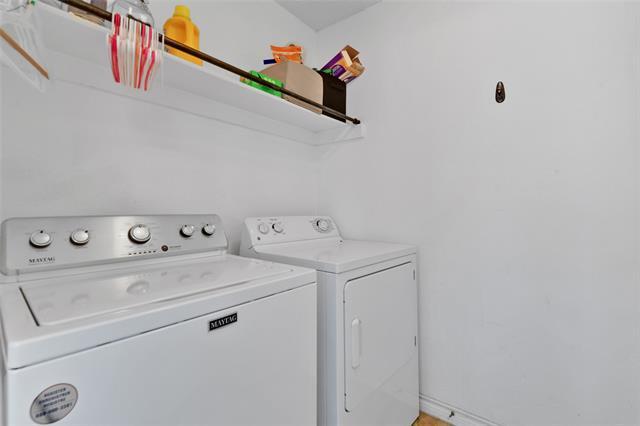 Building Photo - 8112 Sebastian