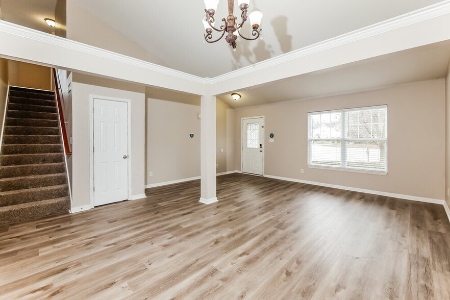 Building Photo - 4474 Mahogany Dr