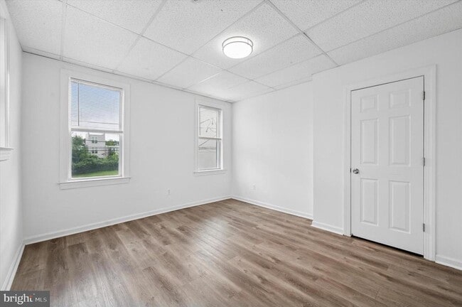 Building Photo - 1610 N 27TH St