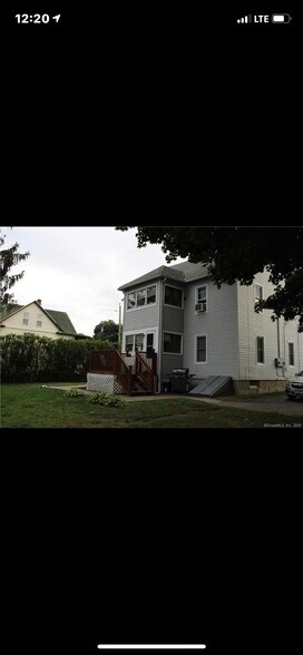 Building Photo - 76 Benham St