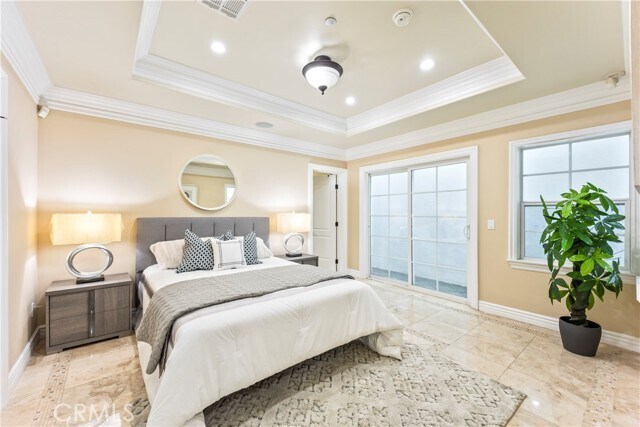 Building Photo - 1117 Encanto Dr