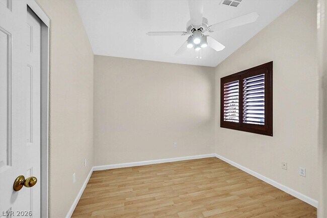 Building Photo - 5840 Coconut Creek St