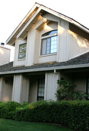 Building Photo - 1600 Valdora St