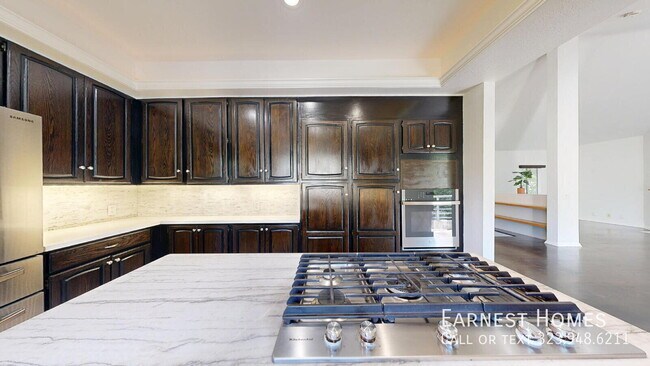 Building Photo - 3500 Coldwater Canyon Ave