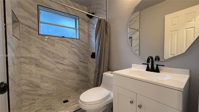 Building Photo - 1035 SW 30th St