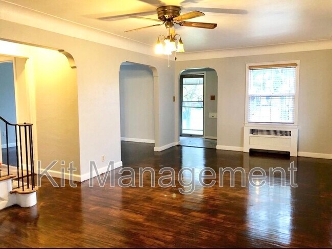 Building Photo - 3948 Grantley Rd