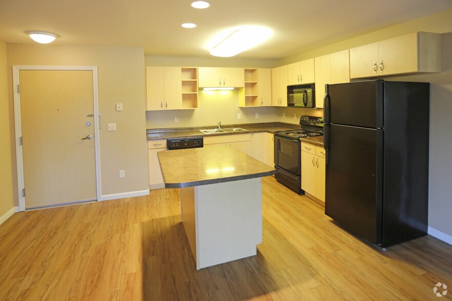 Northern Heights Apartments 615 1st Ave N Grand Forks ND 58203