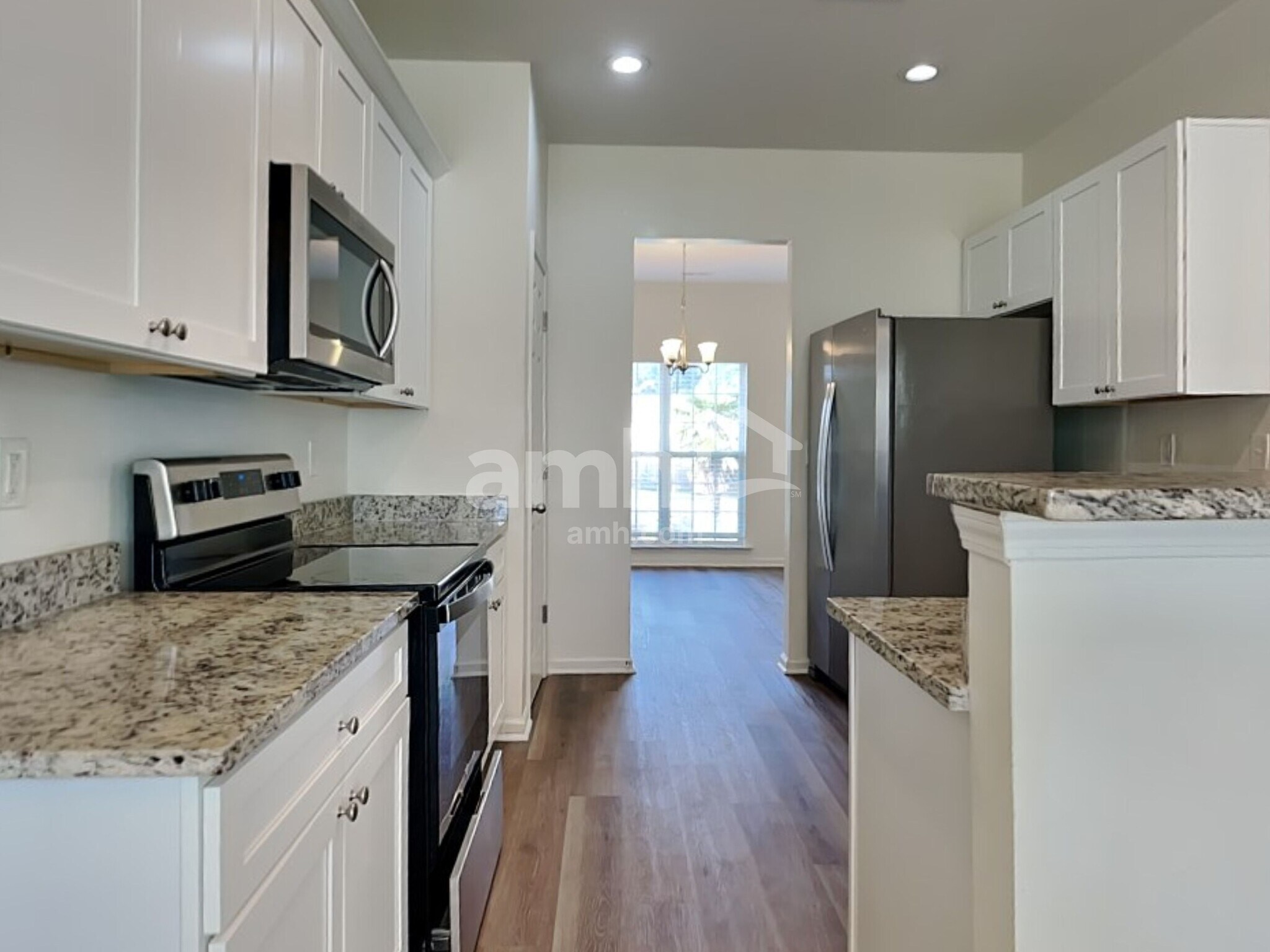 Building Photo - 415 Caperton Way