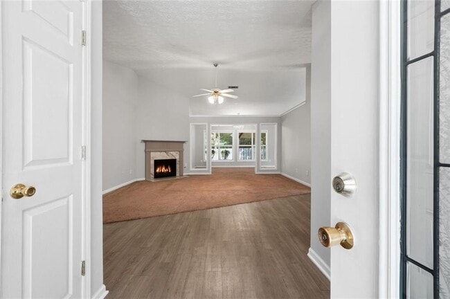 Building Photo - 540 Sterling Hill Dr