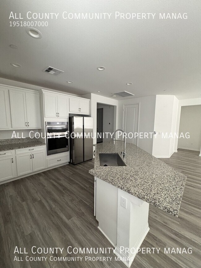 Building Photo - 33067 Muscadelle Ct