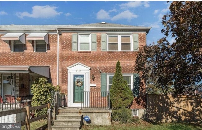 Building Photo - 2147 Firethorn Rd