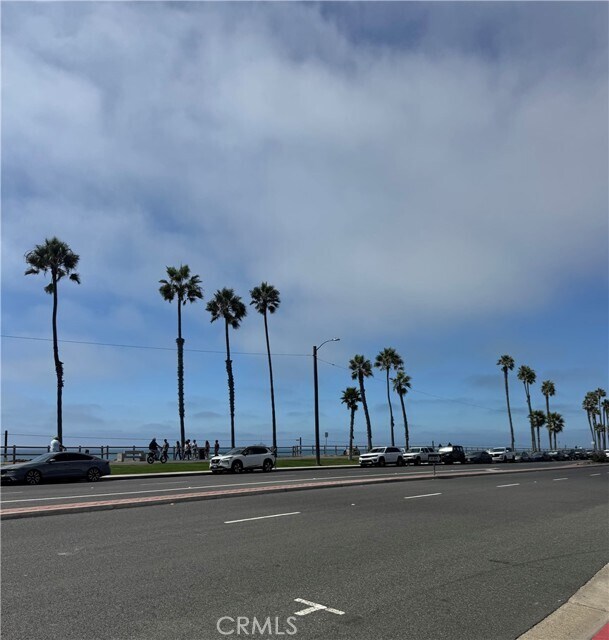 Building Photo - 1400 Pacific Coast Hwy