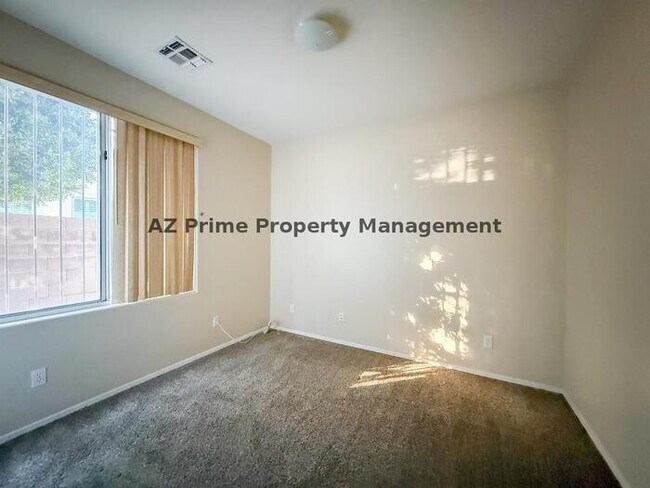 Building Photo - 6874 W Blackhawk Dr