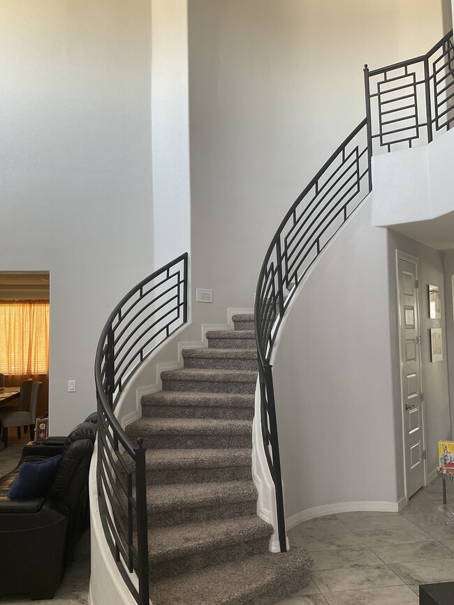 Building Photo - 12463 Pleasant Crest