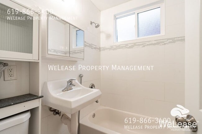 Building Photo - 5368 Rex Ave