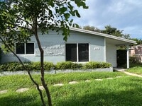 Building Photo - 6241 SW 38th Ct