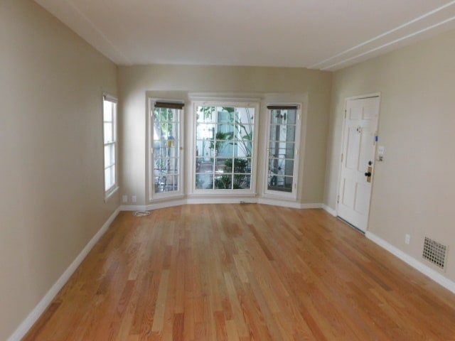 Living Room - 607 Hauser Blvd