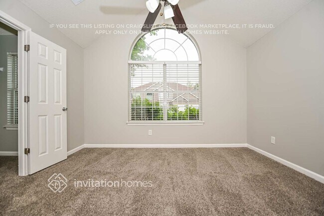 Building Photo - 3687 Arminto Dr