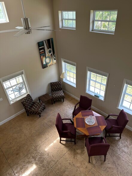 Building Photo - 1201 S Flagler Ave