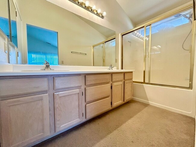 Building Photo - 1779 Birch Ct