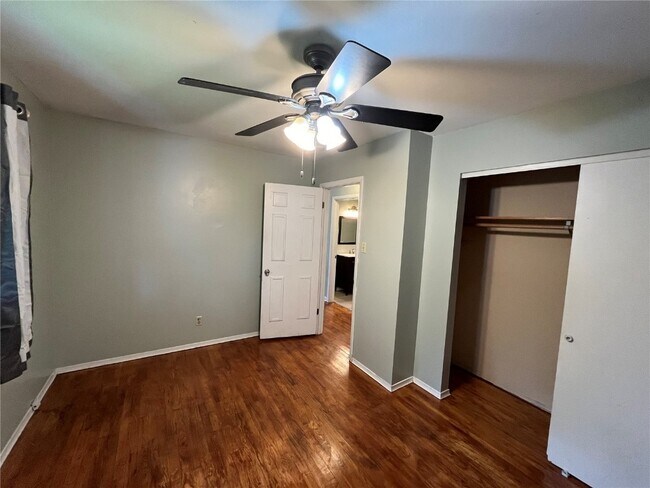 Building Photo - 1054 Woodland Trails Dr