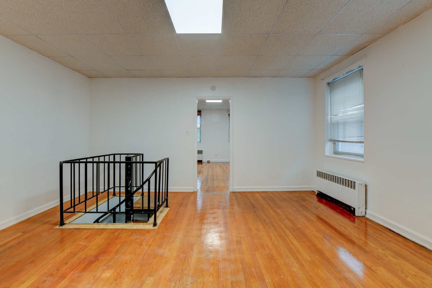 Building Photo - 71 Carmer Ave