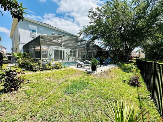 Building Photo - 13430 Meadow Bay Loop