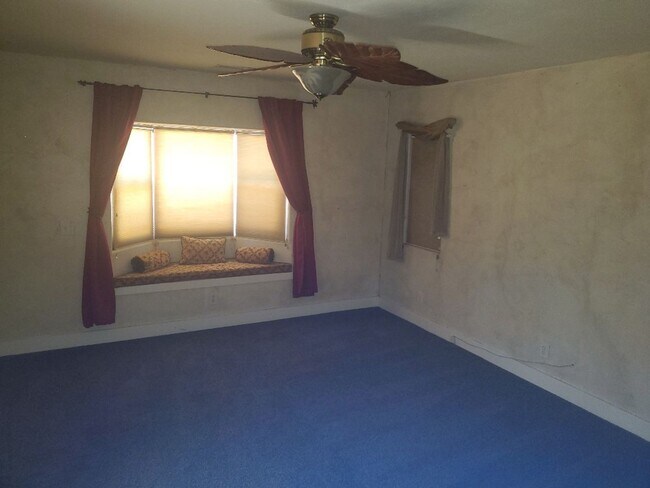 Building Photo - Three Bedroom Home in Lemon Grove