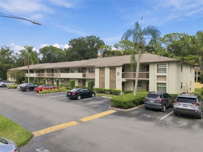 Building Photo - 3036 Eastland Blvd