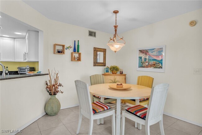 Building Photo - 601 Beachwalk Cir