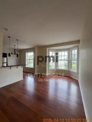 Building Photo - 402 N Delaware St