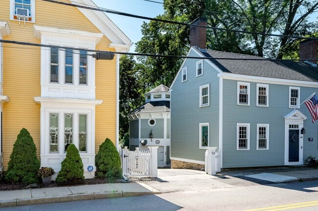 Building Photo - 46 Dennett St