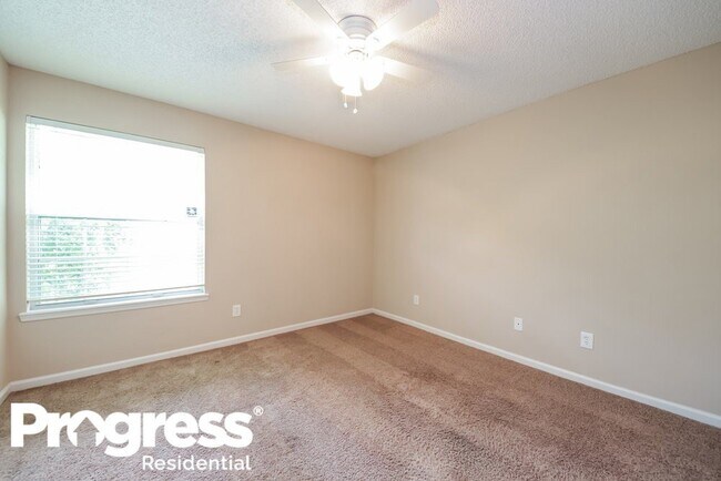 Building Photo - 1227 Baybreeze Dr